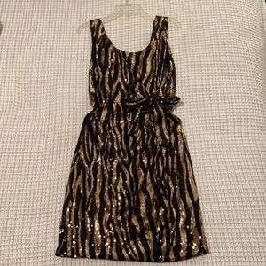 FULL SEQUINED DRESS! ABSOLUTELY STUNNING!